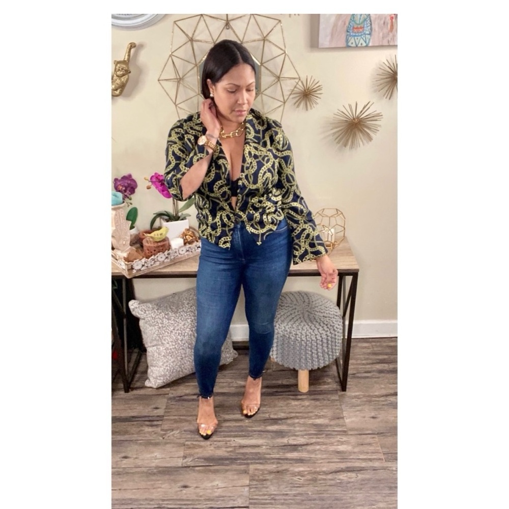 Vintage Chain Patterned Blouse